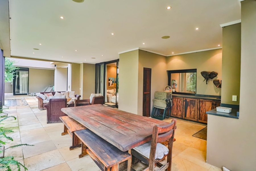 5 Bedroom Property for Sale in Magalies Golf Estate North West